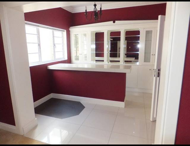 6 BEDROOM HOUSE FOR SALE IN HUMERAIL